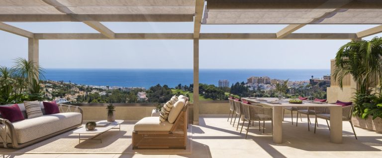 Luksusowe nowe domy w Torrequebrada Golf – ekskluzywne życie w Benalmádena