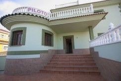 PIĘKNA WILLA W LOS ALTOS, TORREVIEJA